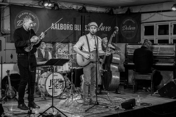 Jesper Theis Delta Roots Band